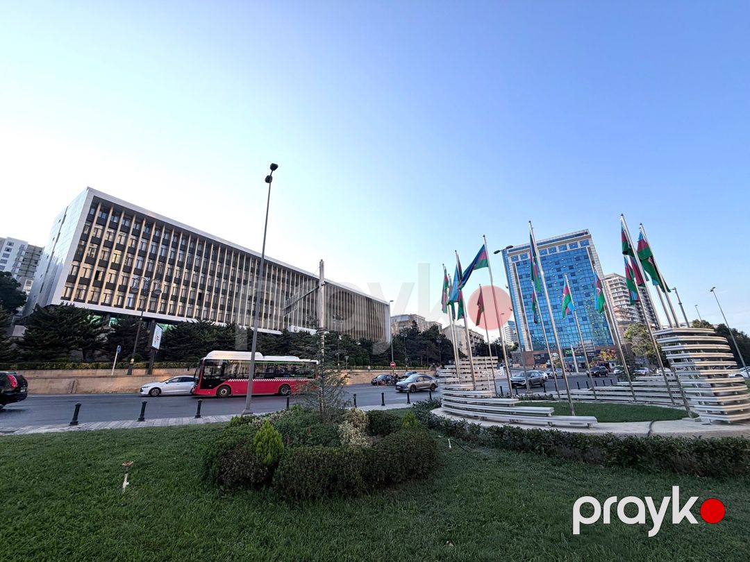 Satılır 3 otaqlı köhnə tikili 87 m² — Mənzil, Bakı (11)