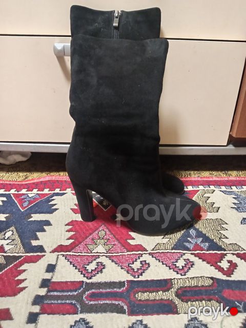 Yeni kimidi. 36 razmerdi. Kabloku 10sm.Baha alınıb — Bakı