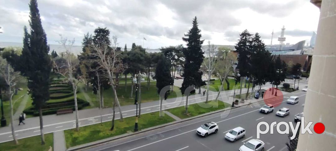Satılır 3 otaqlı köhnə tikili 100 m² — Mənzil, Bakı (3)