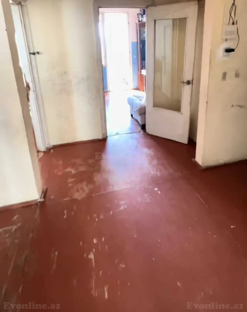 Satılır 3 otaqlı Mənzil Köhnə tikili 80 m² Bakı, Suraxanı r., Yeni Günəşli — Mənzil, Bakı (4)