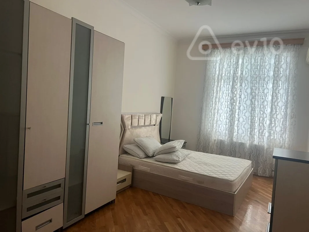 4 otaqlı mənzil, 210 m², Səməd Vurğun küçəsi — Mənzil, Bakı (7)