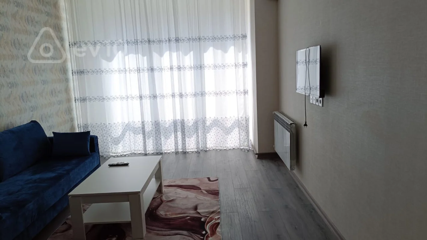 3 otaqlı mənzil, 75 m², Hesen Bey Zerdabi prospekti — kirayə — Mənzil, Bakı (2)
