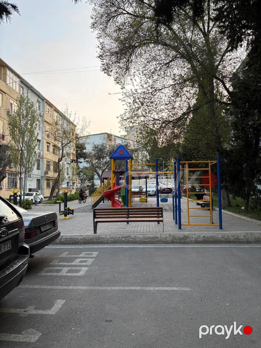 Satılır 2 otaqlı köhnə tikili 40 m² — Mənzil, Bakı (3)