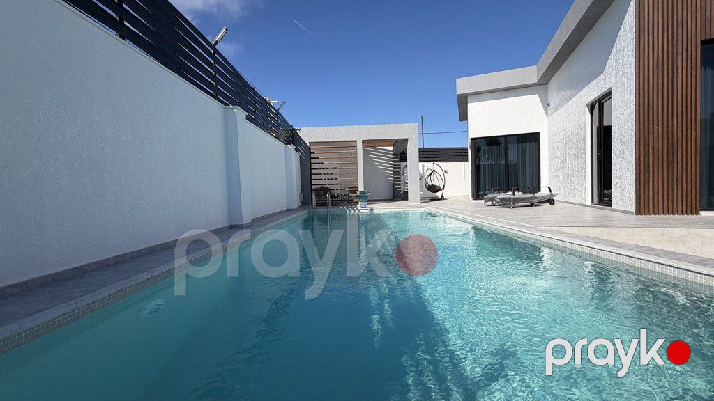 Satılır 5 otaqlı həyət evi/bağ evi 250 m² — Ev, villa, Bakı (11)