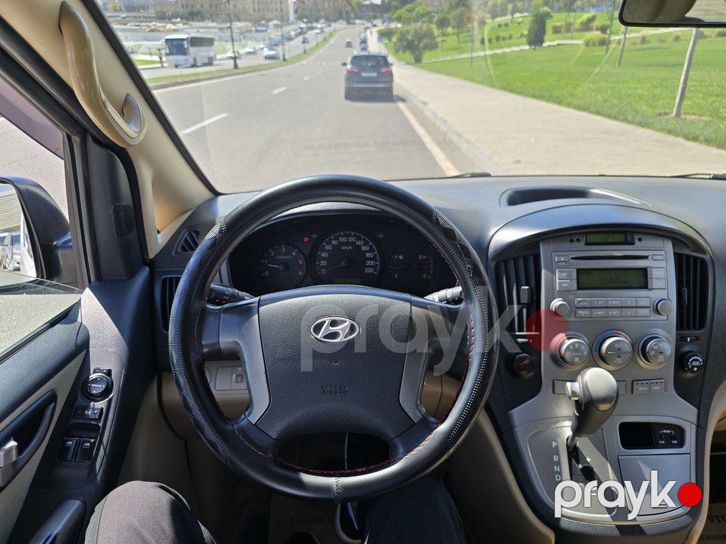 Hyundai H-1, 2.5 L, 2012 il, 280 000 km — Avtomobillər, Bakı (12)