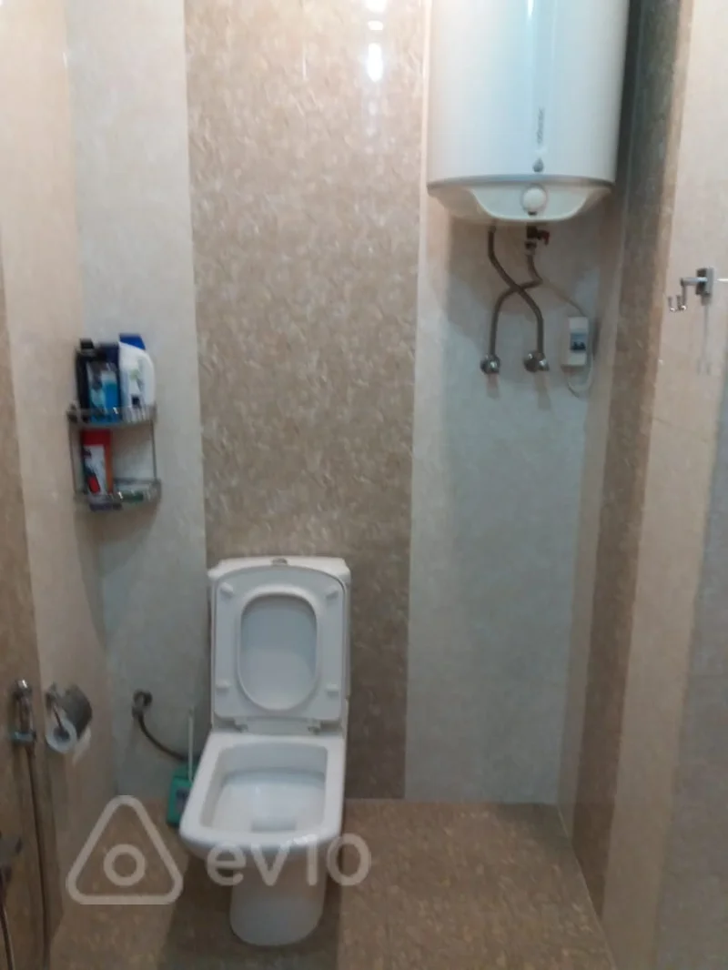 3 otaqlı mənzil, 137 m², Tolstoy kucesi — Mənzil, Bakı (10)