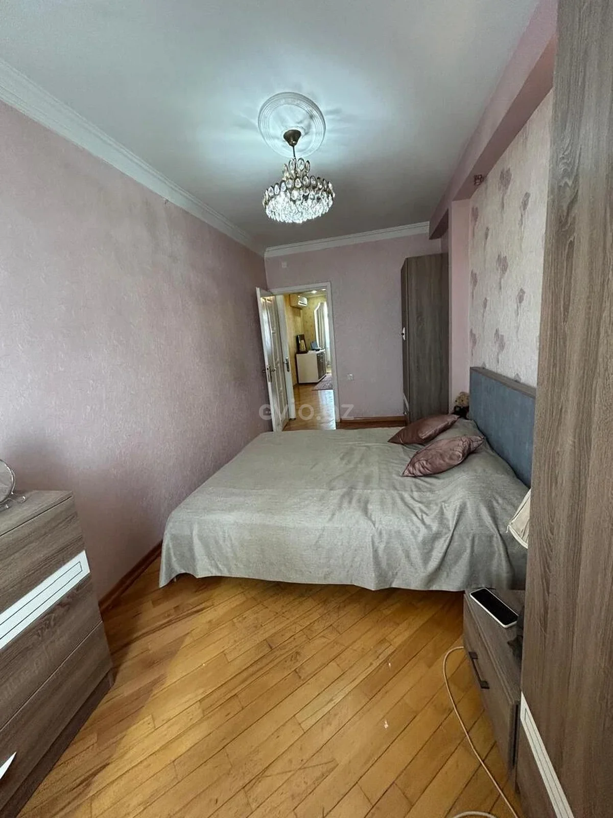 2 otaqlı orta təmirli mənzil satılır 7-ci mikrorayonda — Mənzil, Bakı (5)