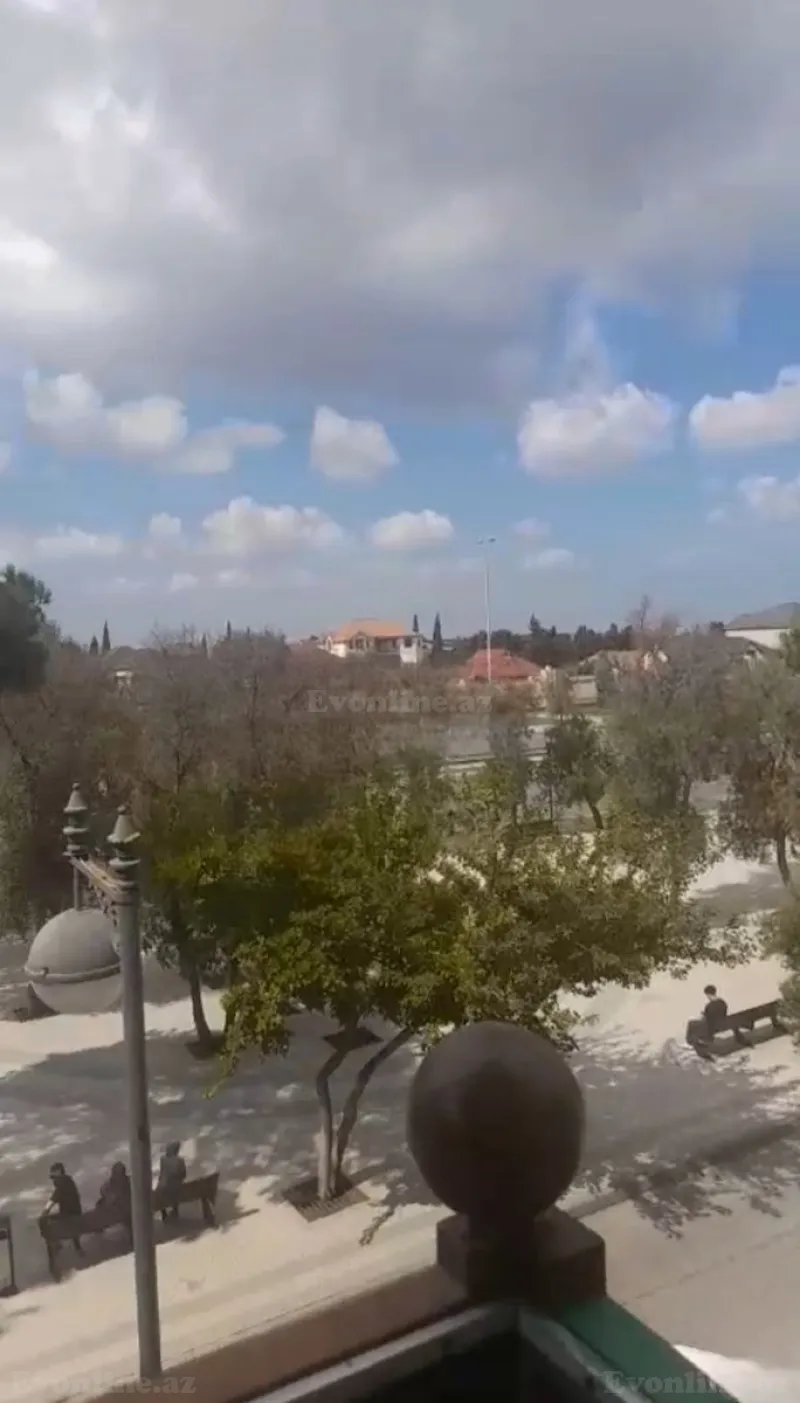 Satılır 1 otaqlı Mənzil Köhnə tikili 36 m² Bakı, Xəzər r., Buzovna — Mənzil, Bakı (7)