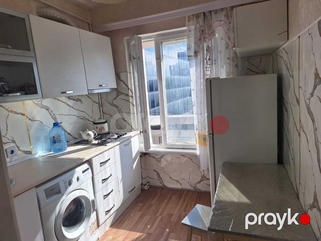 Satılır 2 otaqlı köhnə tikili 50 m² — Mənzil, Bakı (9)