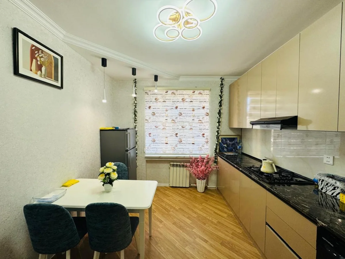 2 otaqlı tam təmirli mənzil satılır 8-ci mikrorayonda — Mənzil, Bakı (5)