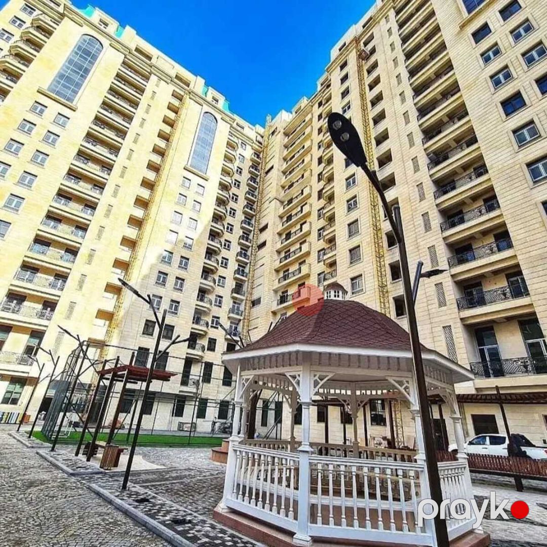 Satılır 4 otaqlı yeni tikili 211 m² — Mənzil, Bakı (3)