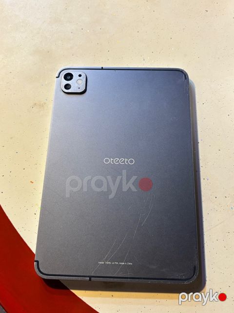 Planşet Oteeto — Bakı