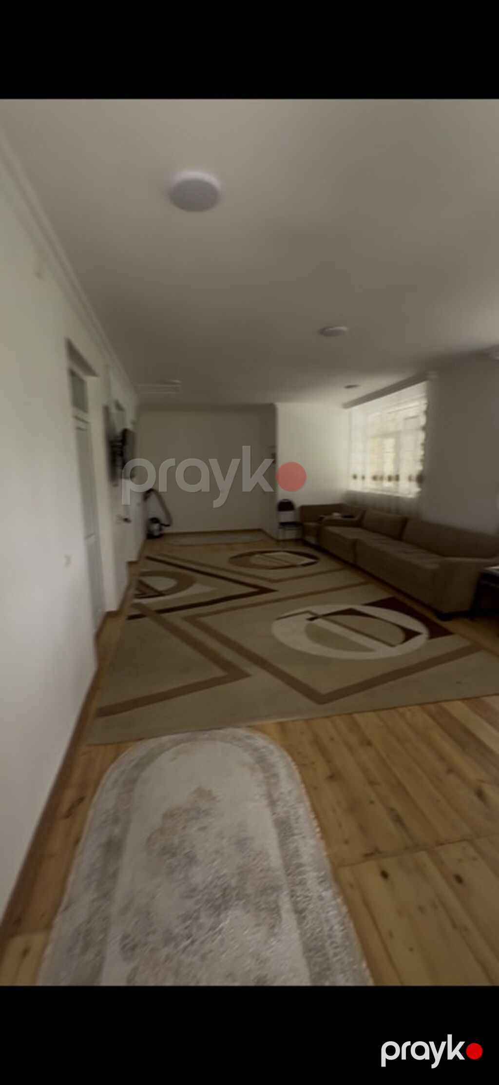 8 sot mehle 2 mertebe qaz işiq su herşey icinde 1 kuxna aşagida 2 — Ev, villa, Gəncə (9)