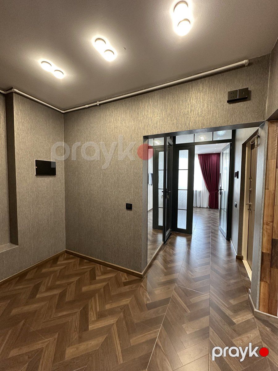 Satılır 2 otaqlı köhnə tikili 55 m² — Mənzil, Bakı (10)