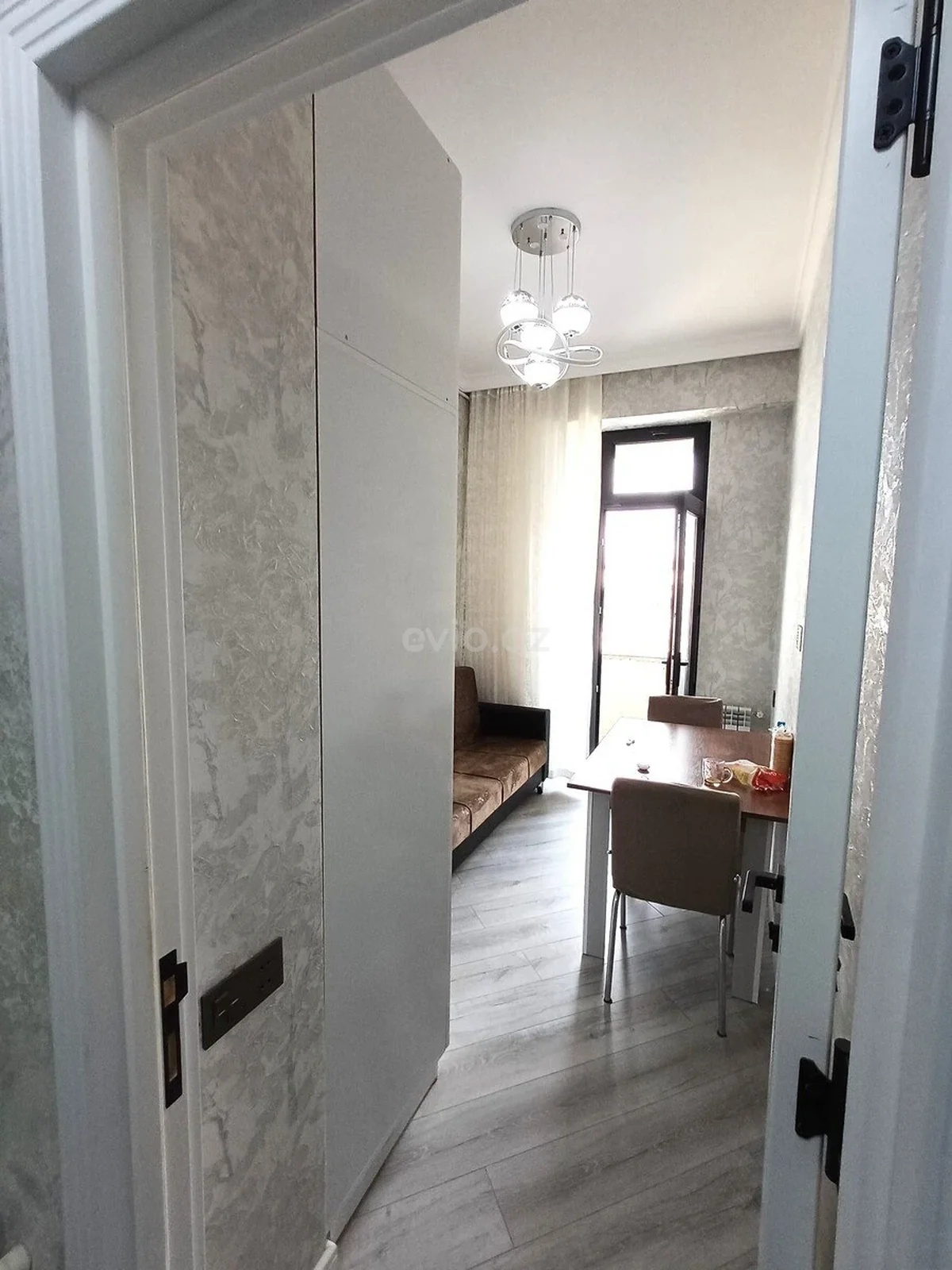 Kirayə 1 otaqlı mənzil Qara Qarayev metrosu yaxınlığında — Mənzil, Bakı (2)