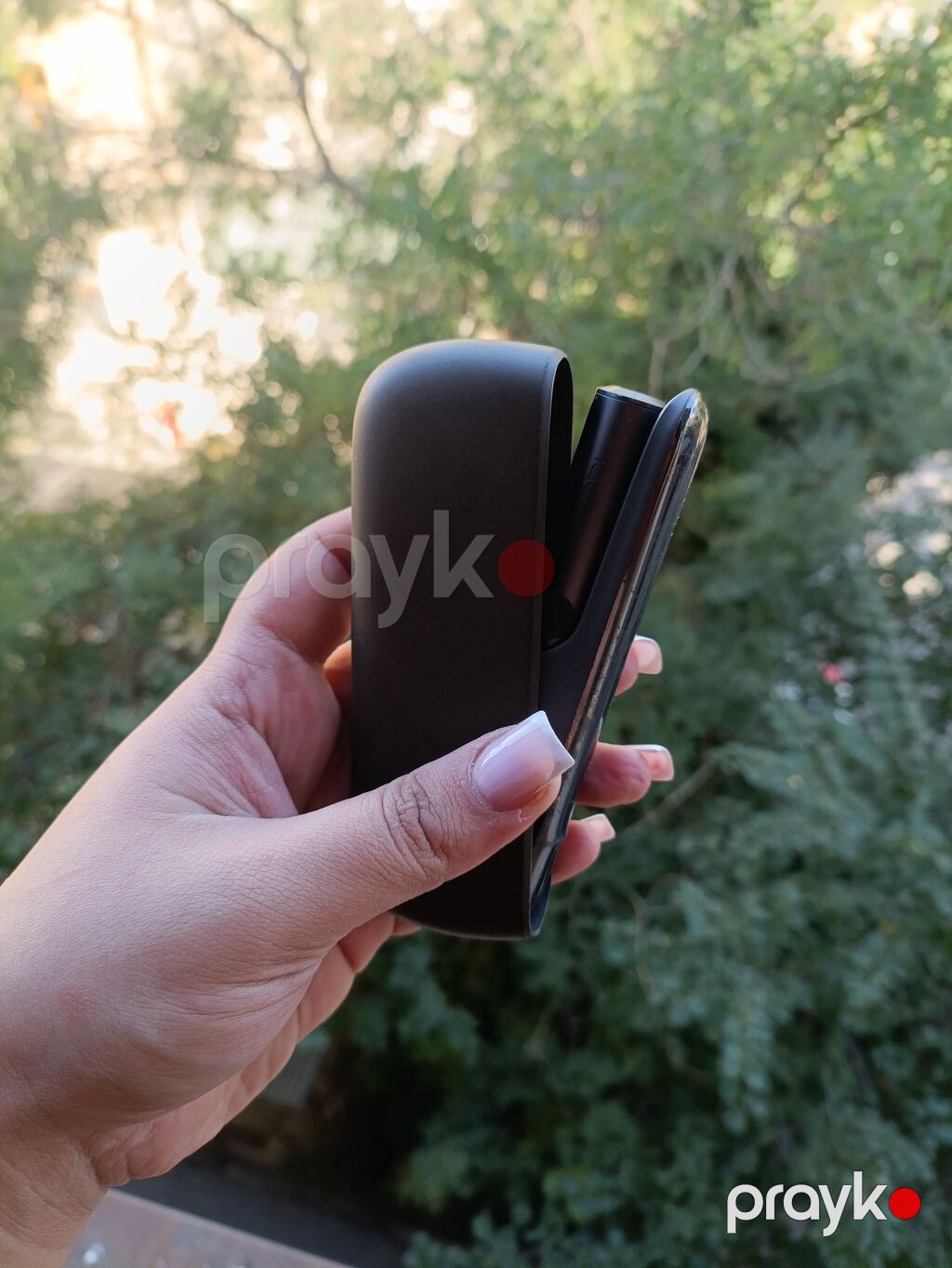 Məhsul: Iqos tütün qızdırma cihazı (holder + şarj edən kisə) — Elektronik siqaretlər, Bakı (2)