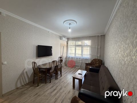 İcarəyə verilir 2 otaqlı köhnə tikili 55 m² — Bakı