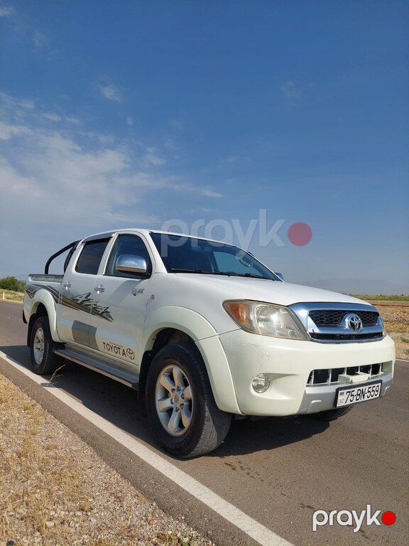 Toyota Hilux, 2.5 L, 2005 il, 136 000 km — Avtomobillər, Naxçıvan (2)
