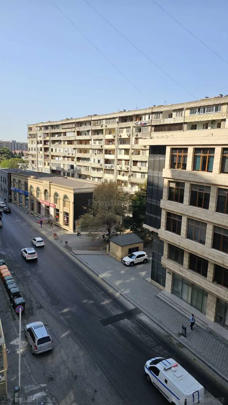 Satılır 4 otaqlı Mənzil Yeni tikili 209 m² Bakı, Nərimanov r., Gənclik m — Mənzil, Bakı (3)