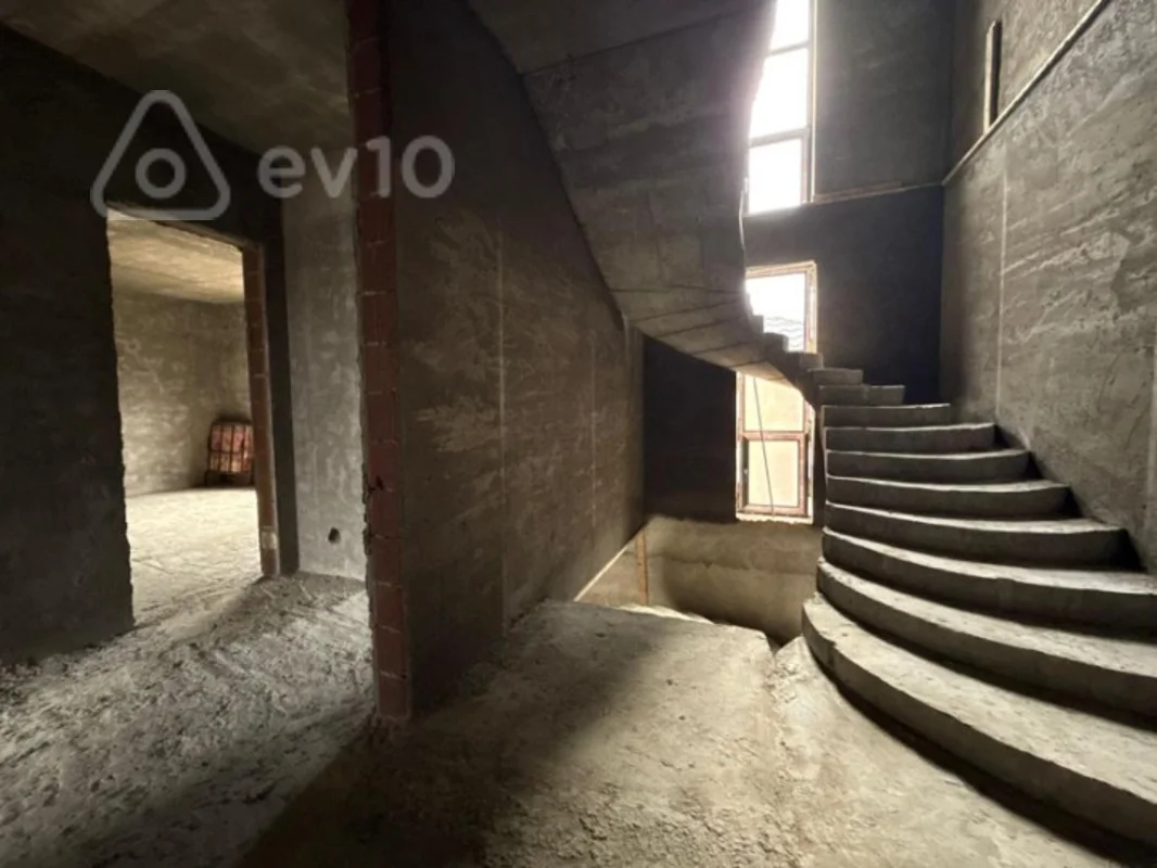 6 otaqlı həyət evi, 450 m², 3 cü Massiv — Ev, villa, Bakı (9)