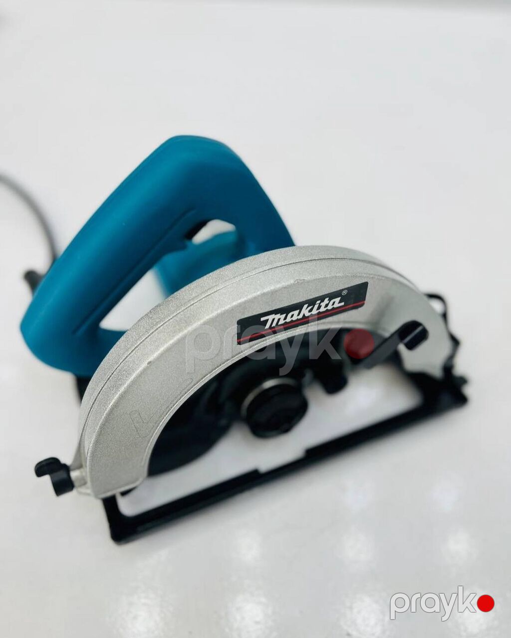 Makita 5806 dairəvi mişar - Disk ölçüsü: 185 mm (7") - Güc: 1050 W — Testerler və labirintlər, Digah (4)