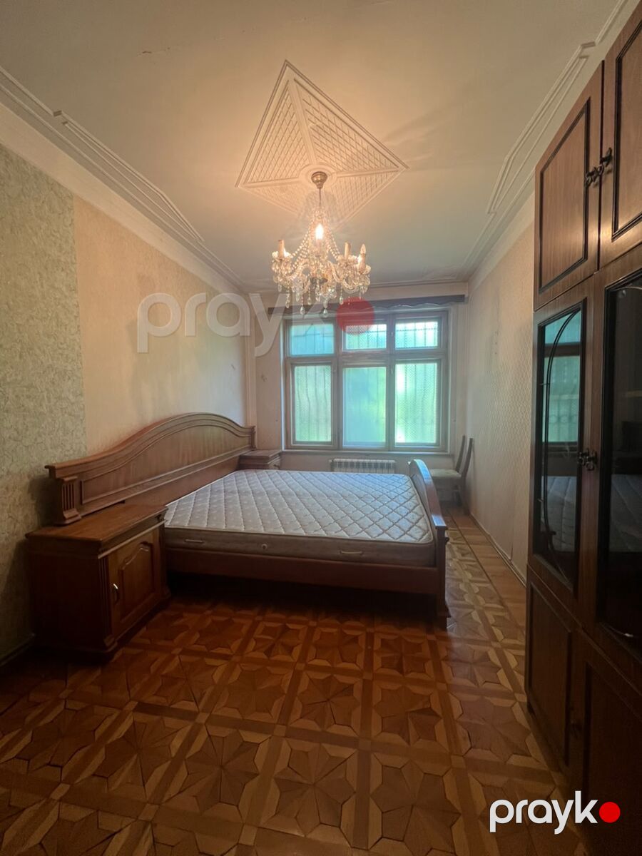 Satılır 4 otaqlı köhnə tikili 100 m² — Mənzil, Bakı (7)