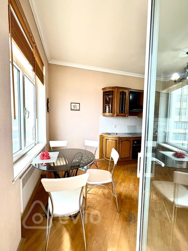 3 otaqlı mənzil, 105 m², İnşaatçılar prospekti — Mənzil, Bakı (7)