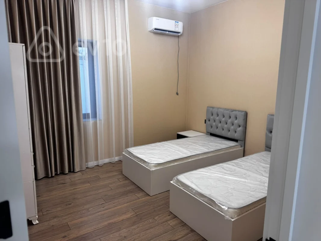 4 otaqlı həyət evi, 120 m², badam baglari — kirayə — Ev, villa, Bakı (6)