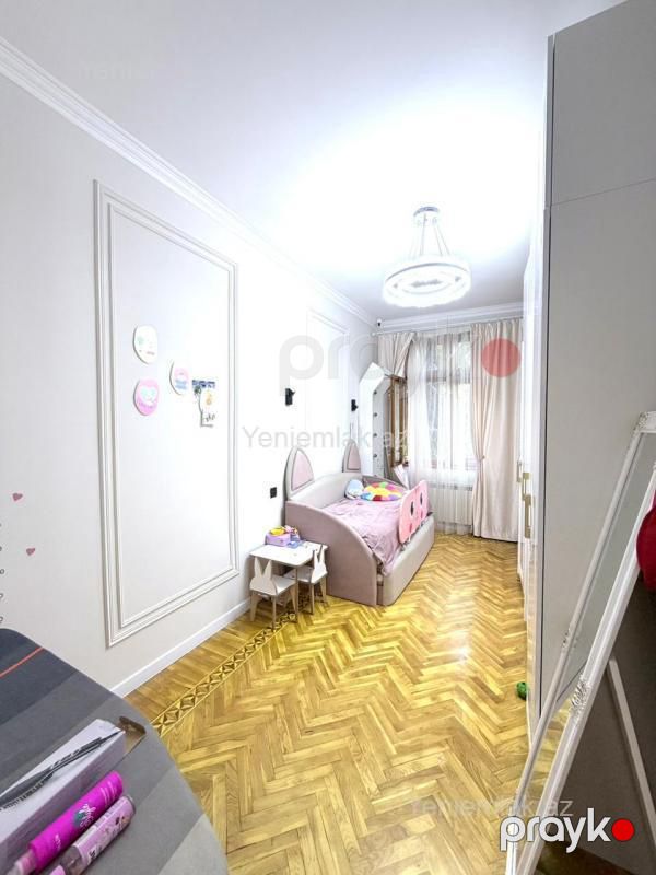 Satılır 3 otaqlı Bina evi menzil (Köhnə tikili), 100 m², Yasamal rayonu — Mənzil, Bakı (7)