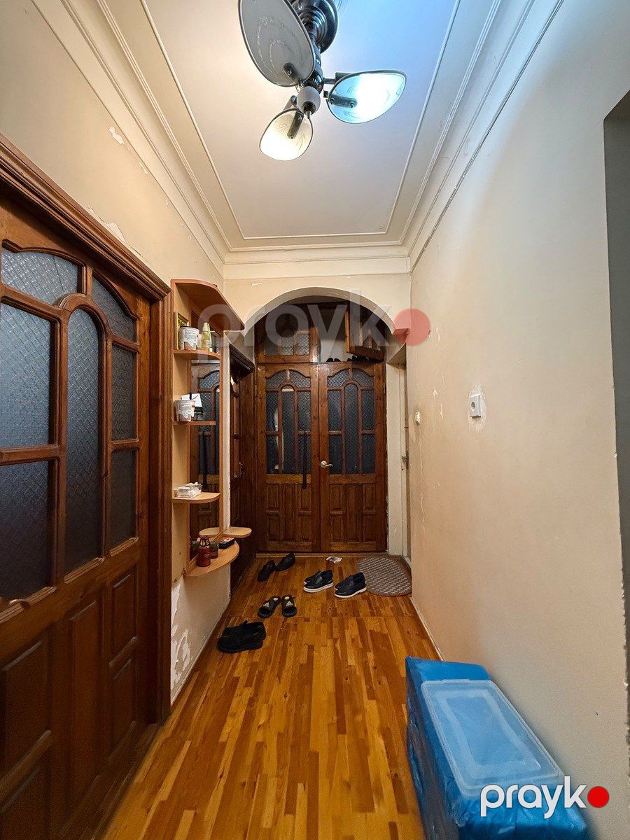 Satılır 4 otaqlı köhnə tikili 95 m² — Mənzil, Bakı (3)
