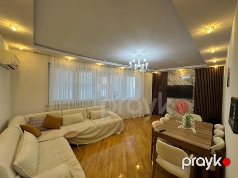 Satılır 4 otaqlı yeni tikili 140 m² — Bakı
