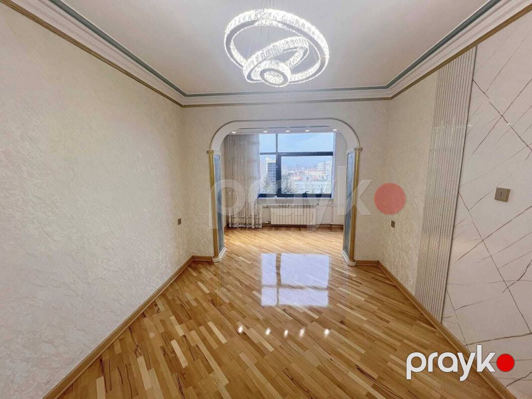Satılır 2 otaqlı köhnə tikili 70 m² — Mənzil, Bakı (3)