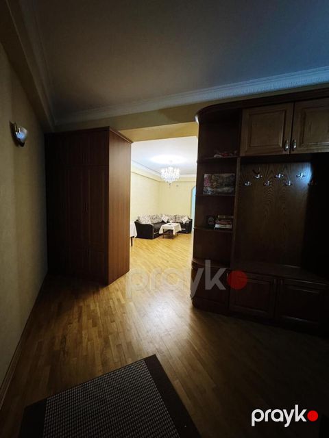 Satılır 4 otaqlı yeni tikili 135 m²