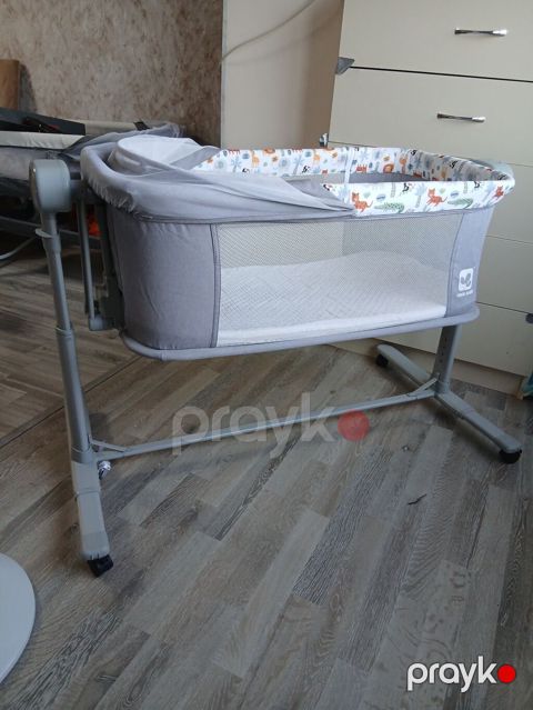 Oğlan və qız üçün, Yeni, Dördbucaq, Beşik, Dəstsiz, Matras ilə, Yellənmə mexanizmi ilə — Salyan