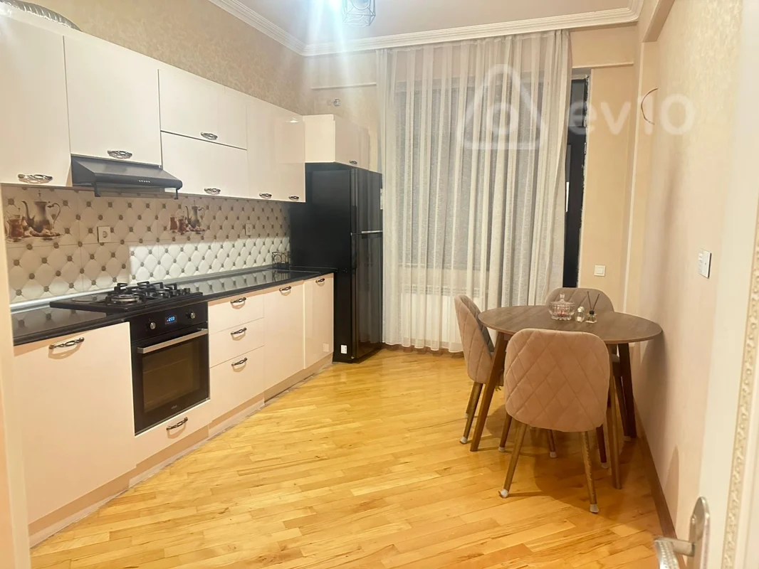 2 otaqlı mənzil, 90 m², İlham Əliyev Küçəsi — kirayə — Mənzil, Bakı (7)