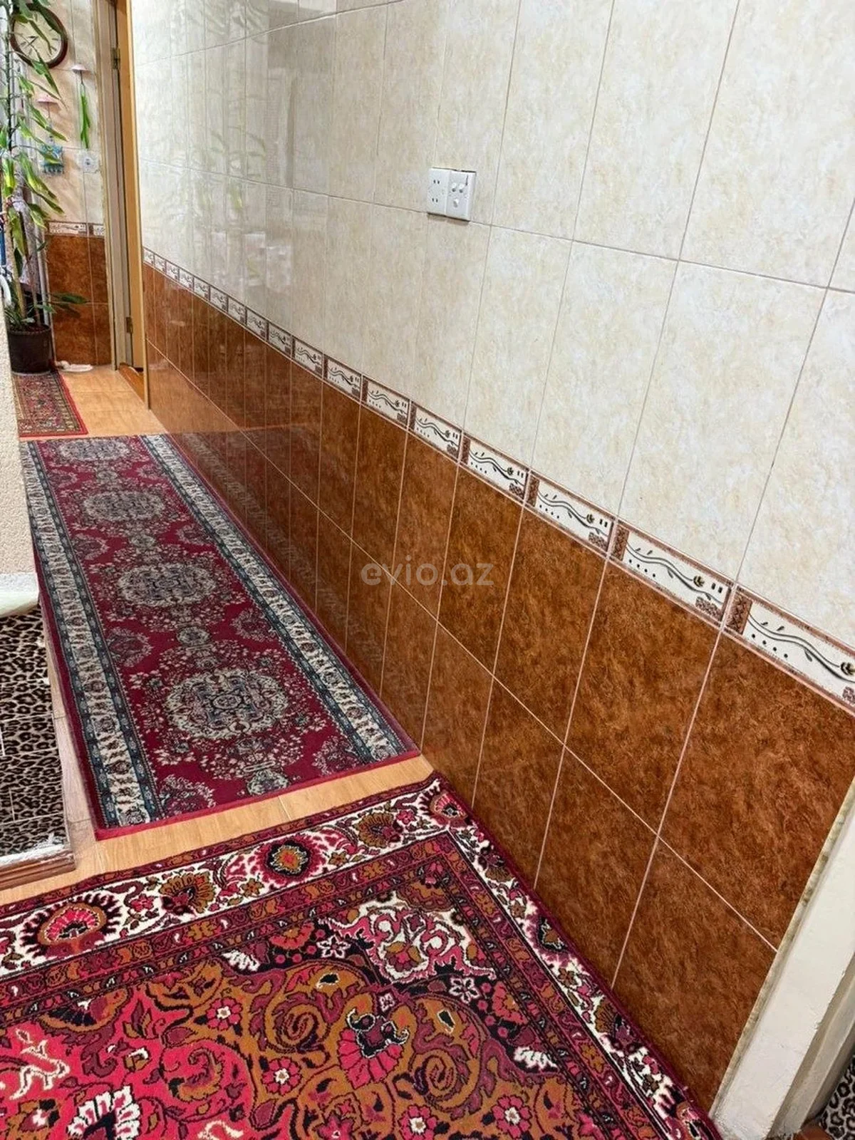 2 otaqlı orta təmirli mənzil satılır Köhnə Günəşli qəsəbəsində — Mənzil, Bakı (12)
