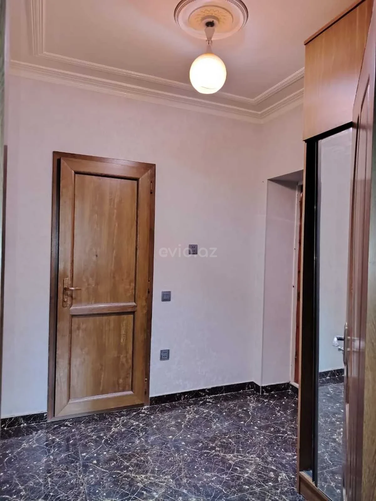 2 otaqlı orta təmirli mənzil satılır Yasamalda — Mənzil, Bakı (11)