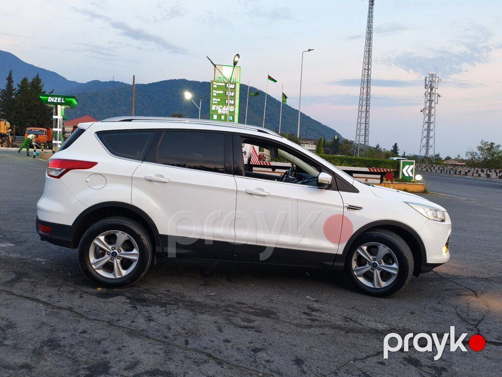 Ford Kuga, 1.6 L, 2014 il, 116 000 km — Avtomobillər, Zaqatala (4)