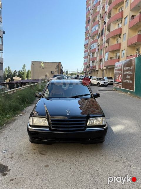 Mercedes C 240, 2.4 L, 1997 il, 238 970 km — Bakı