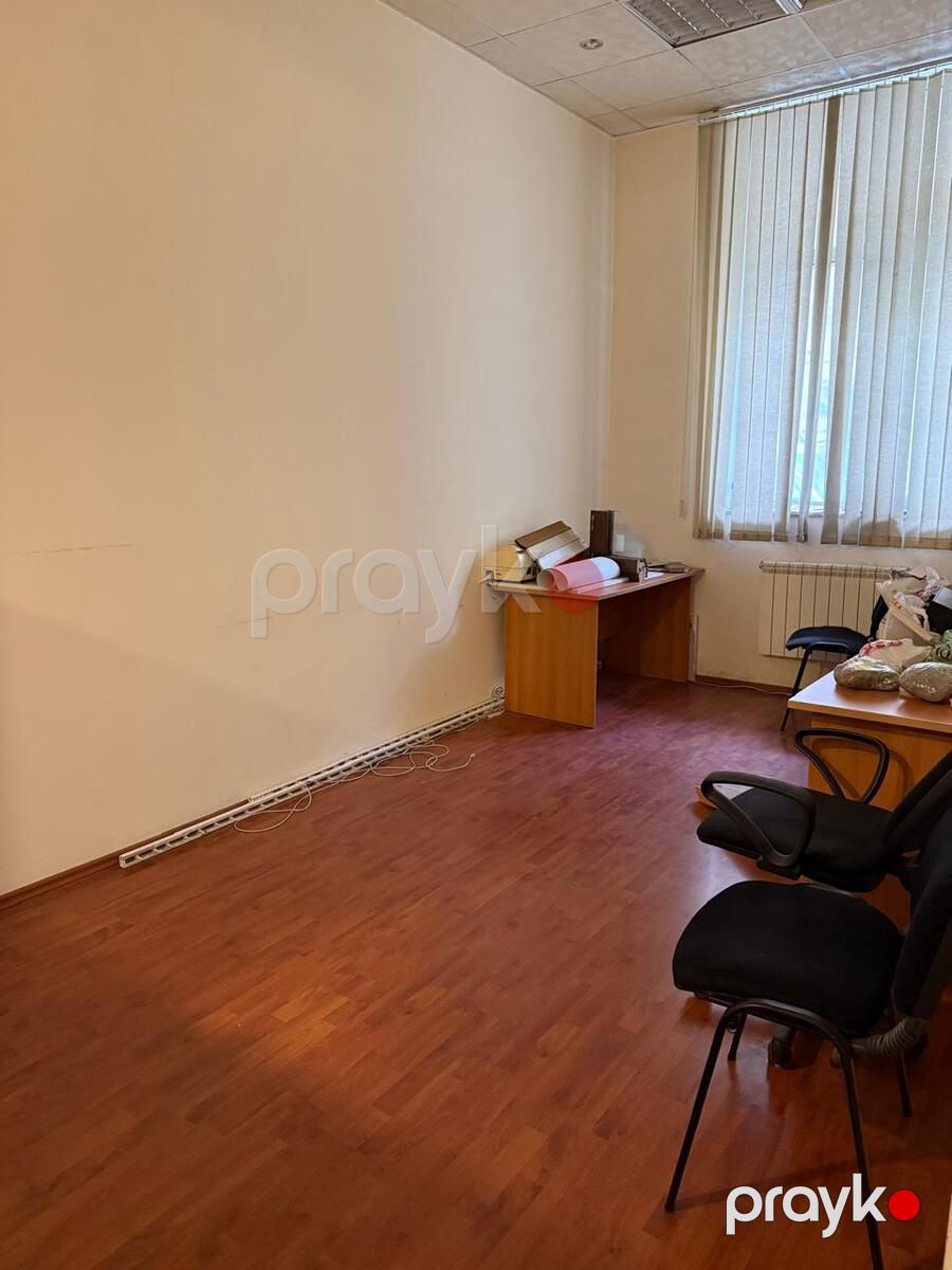 İcarəyə verilir 8 otaqlı ofis 235 m² — Ofis, Bakı (5)