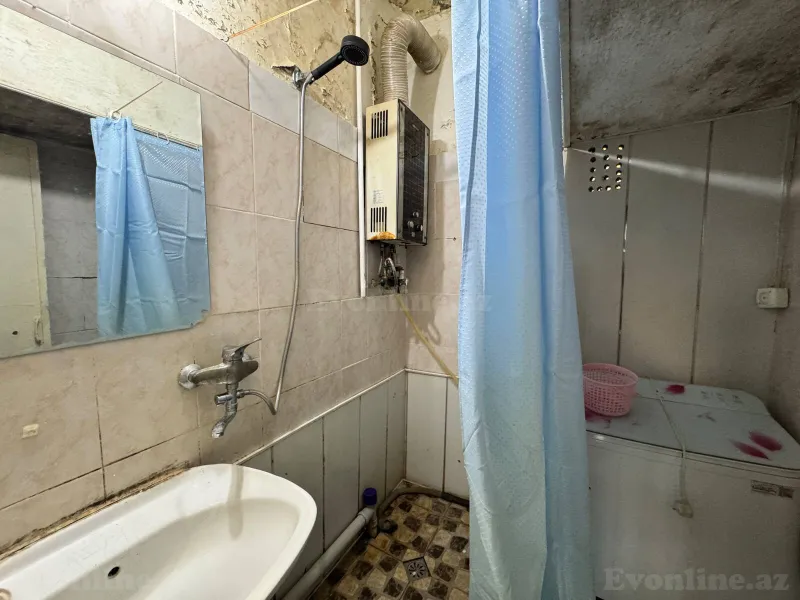 Satılır 1 otaqlı Mənzil Köhnə tikili 40 m² Bakı, Nəsimi r., 8 Noyabr m — Mənzil, Bakı (6)