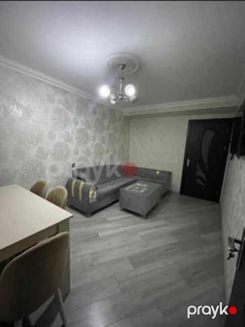 Satılır 2 otaqlı köhnə tikili 45 m² — Bakı