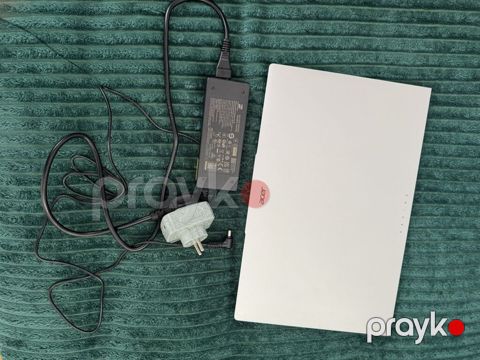 Acer Aspire Lite 15 noutbuku Xüsusiyyətlər: - Ekran: 15.6" FHD — Masazır
