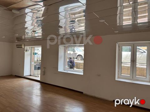 İcarəyə verilir obyekt 70 m² — Bakı