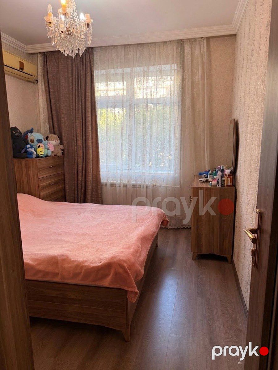 Satılır 2 otaqlı köhnə tikili 60 m² — Mənzil, Bakı (3)