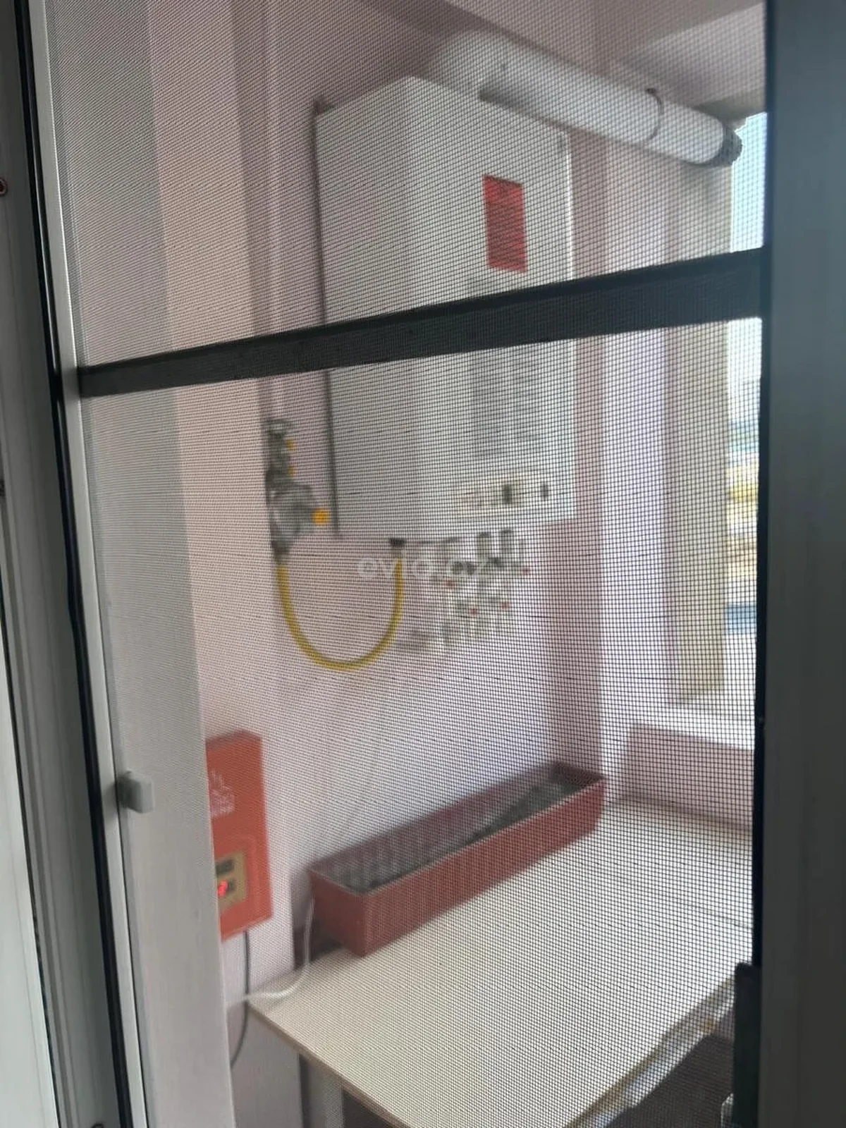 Kirayə 2 otaqlı mənzil Gənclik metrosu yaxınlığında — Mənzil, Bakı (8)