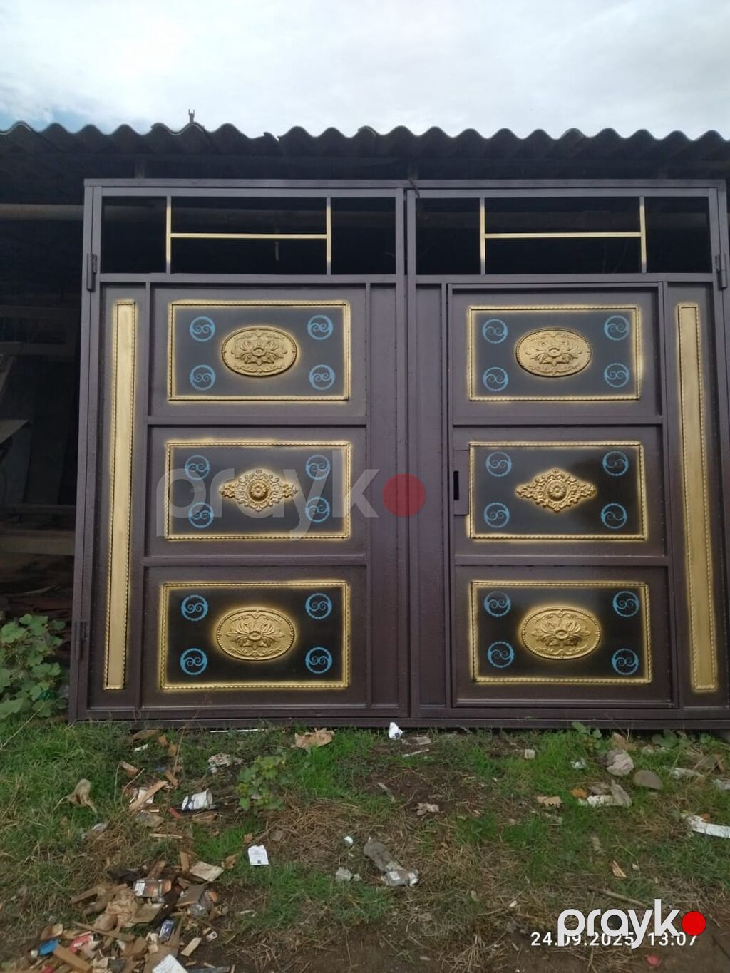Məhsul təsviri: - İkiqat açılan metal darvaza modelləri - Üst hissədə — Pəncərələr, qapılar, balkonlar, Sumqayıt (4)