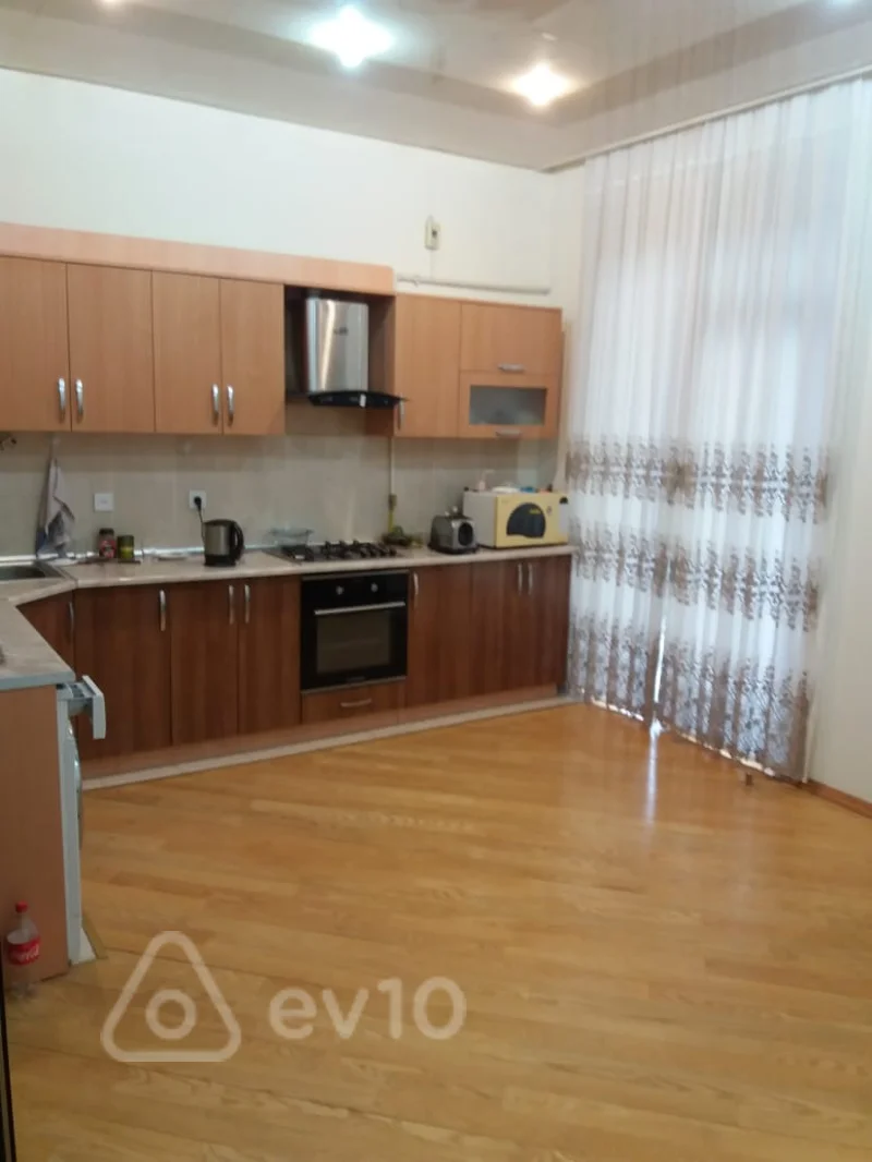 3 otaqlı mənzil, 137 m², Tolstoy kucesi — Mənzil, Bakı (7)