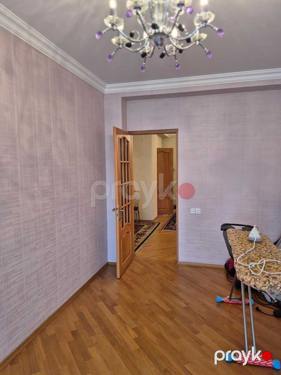 Satılır 4 otaqlı yeni tikili 180 m² — Mənzil, Bakı (10)
