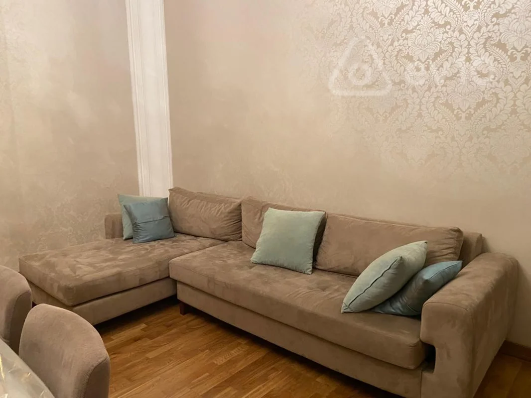 3 otaqlı mənzil, 100 m², Zərifə Əliyeva küçəsi — kirayə — Mənzil, Bakı (2)
